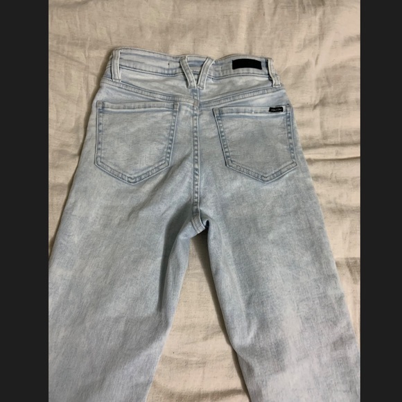 Volcom Jeans - Picture 3 of 4